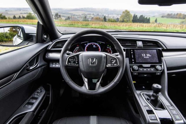 2017 Honda Civic interior 3 630x420 2017 Honda Civic Price and Changes