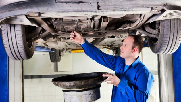 a9d3f03a7345ff758a241a789f8b63567c0062ad 630x354 Tips for Changing Your Oil for the First Time
