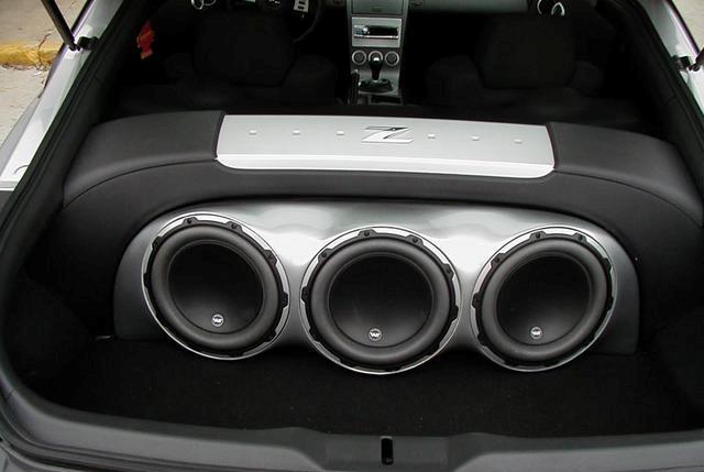 subwuffer How To Pick A Subwoofer For Your Car